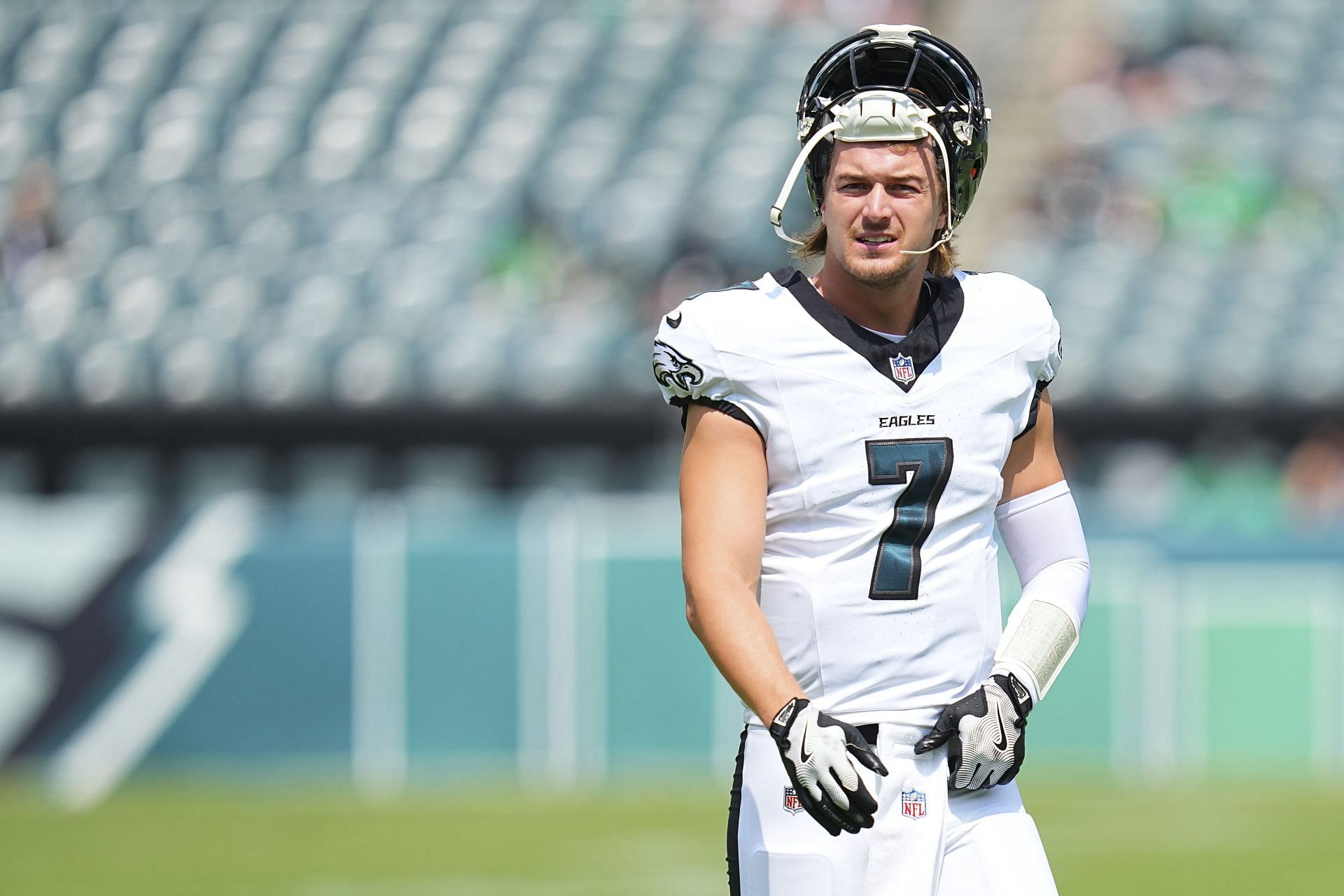 Kenny Pickett Contract Details: Salary, Bonuses, and Length