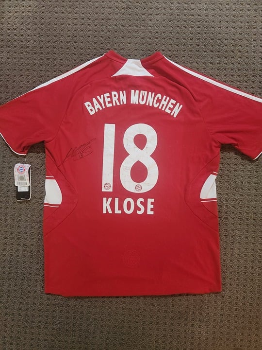 Miroslav Klose Jersey: Authentic vs. Replica, the best guide for you