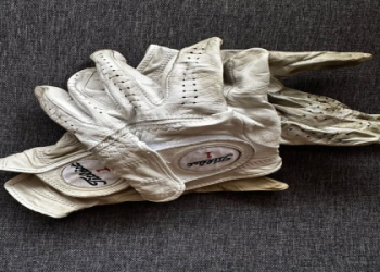 How should you properly care for your cabretta gloves? (Make your favorite golf gloves last longer)